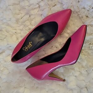 9 West Mae hot pink leather pumps Ltd. Edition point toe stiletto Brazil 8M NEW…